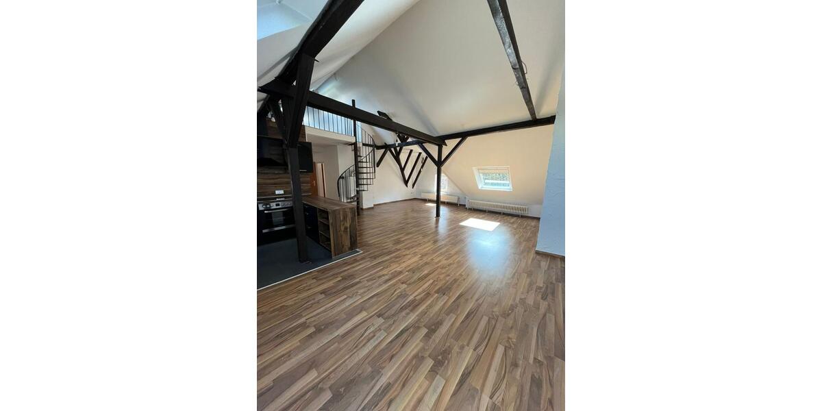Dachgeschoßwohnung Bochum Höntrop - 4.5 Zimmer, 135 m&sup2;, 945&euro; | Angebot:26386976