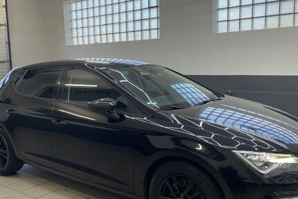 Seat Leon 81.400 km 12.900 € Kamen 59174