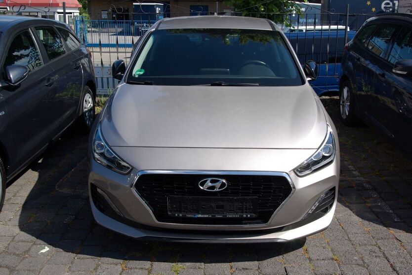 Hyundai i30 55.000 km 13.900 € Bottrop 46242
