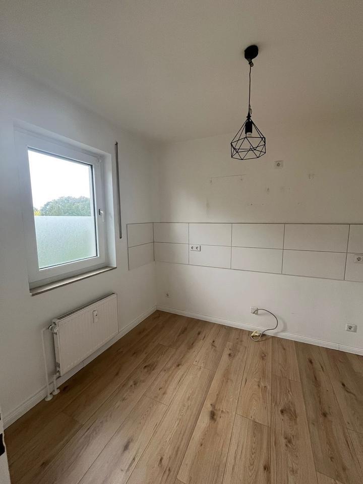 **RESERVIERTANFRAGENSTOP** Schöne 3-Zimmer Wohnung mit Balkon- Ideal für Paare! zimmer