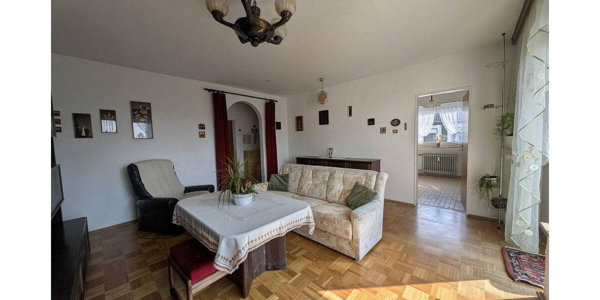 Etagenwohnung Essen Freisenbruch Freisenbruch - 3 Zimmer, 65 m&sup2;, 195.000&euro; | Angebot:26358906