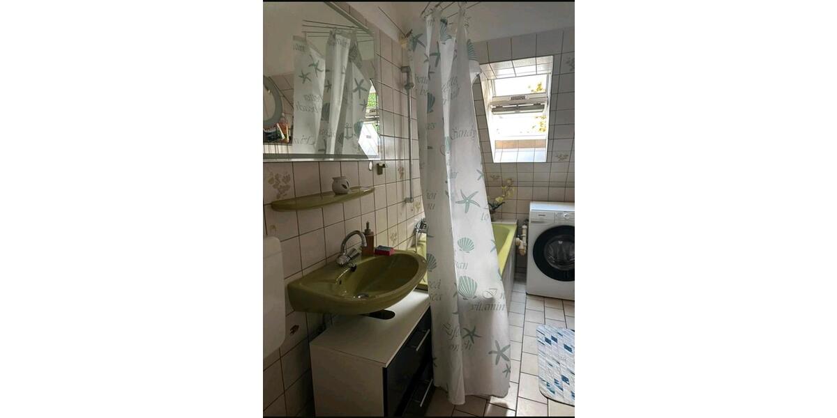Etagenwohnung Essen Stadtbezirk III - 1 Zimmer, 33 m&sup2;, 619&euro; | Angebot:26337686