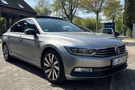 VW Passat 141.000 km 16.800 &euro; Essen 45329
