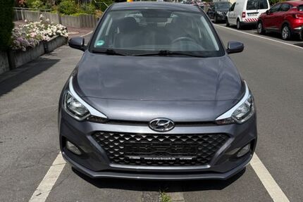Hyundai i20 37.323 km 13.490 &euro; Dortmund 44309