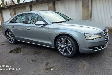 Audi A8 182.000 km 14.900 &euro; Datteln 45711