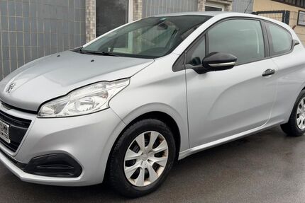 Peugeot 208 39.435 km 6.500 &euro; Gelsenkirchen 45884