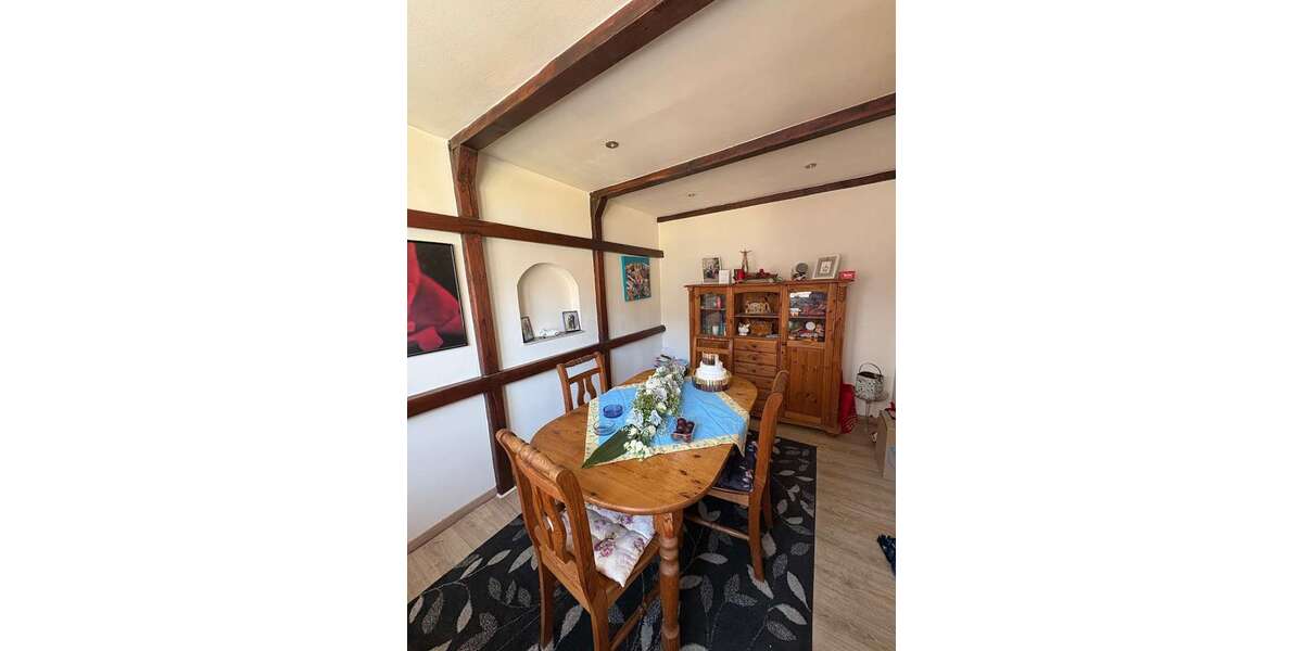Etagenwohnung Oberhausen Schmachtendorf - 3.5 Zimmer, 80 m&sup2;, 580&euro; | Angebot:26766634