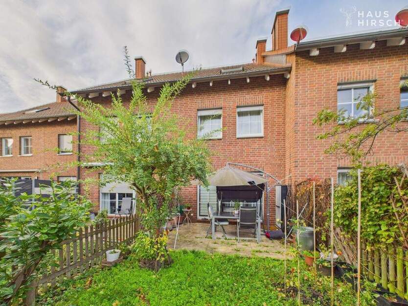 Ruhiges Reihenmittelhaus mit Terrasse, Garten und Stellplätzen 6 zimmer