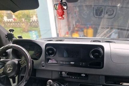 Mercedes-Benz Sprinter 227.312 km 20.300 &euro; Dortmund 44145
