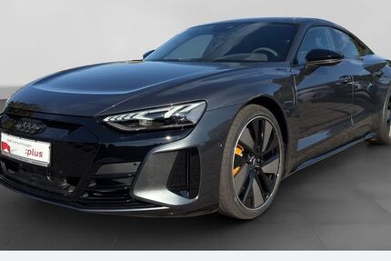 Audi e-tron GT 38.552 km 69.980 € Oberhausen 46047
