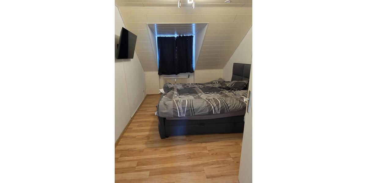 Dachgeschoßwohnung Essen Stadtbezirk IV - 3 Zimmer, 51 m&sup2;, 80.000&euro; | Angebot:26877408