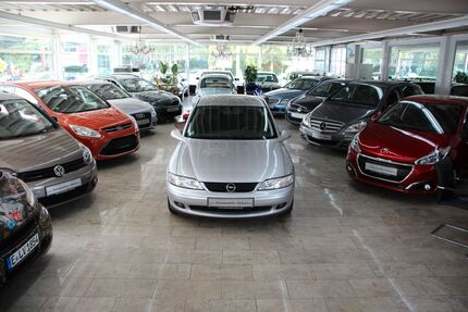 Opel Vectra 135.000 km 2.990 € Essen 45356