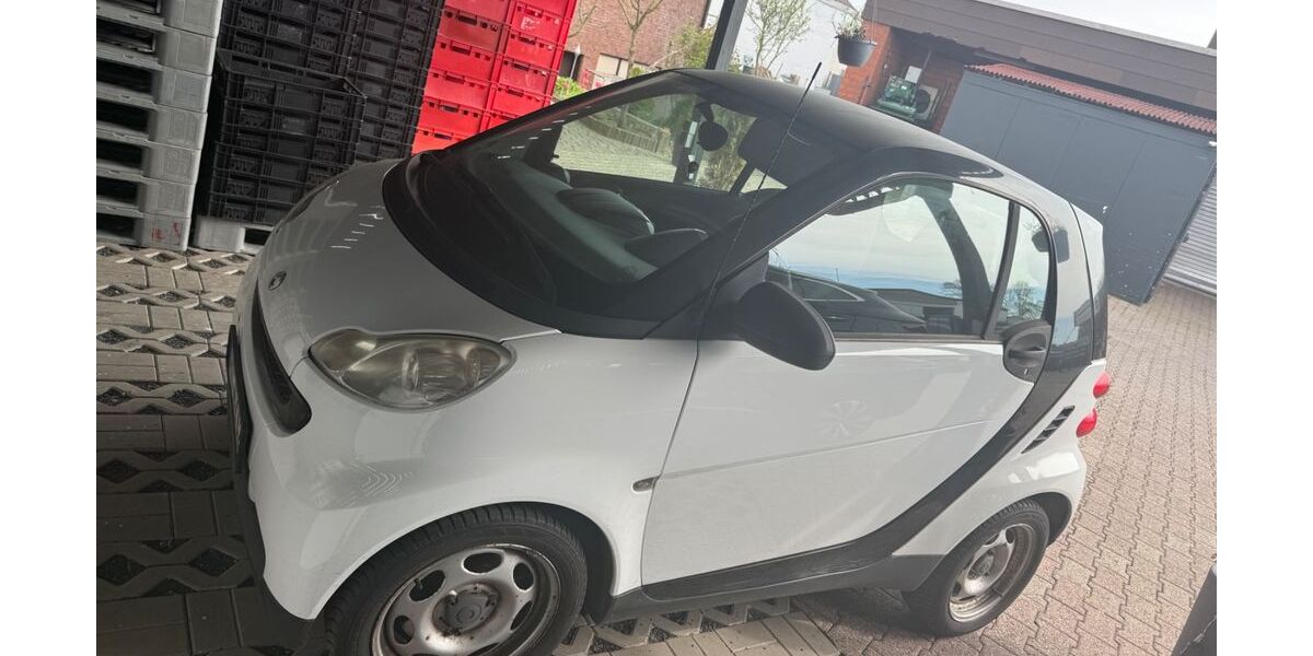 Smart ForTwo 140.000 km 2.900 &euro; Marl 45770