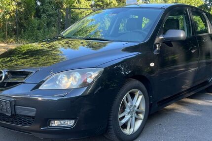 Mazda 3 215.715 km 2.650 &euro; Dortmund 44369