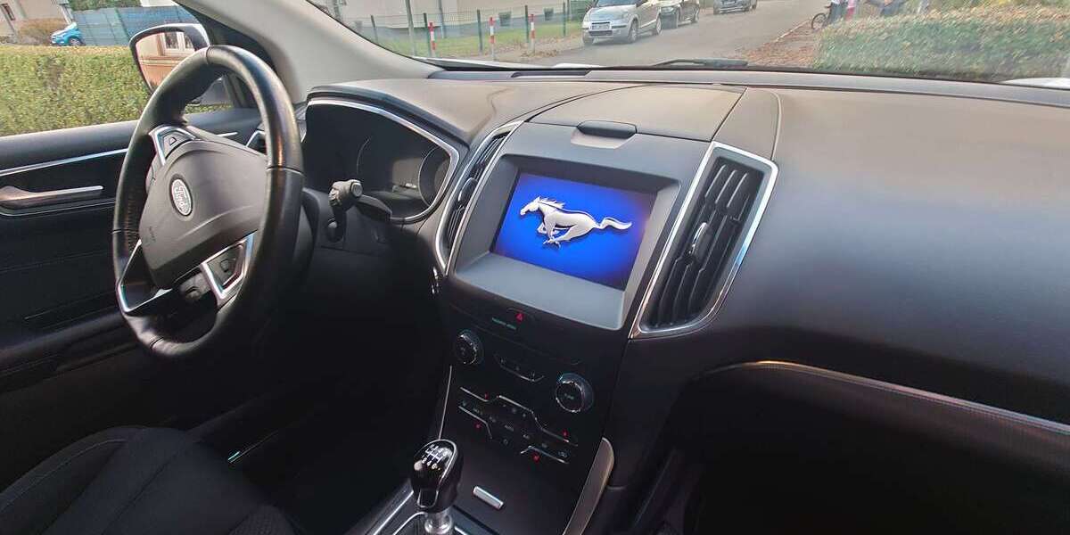 Ford Edge 89.000 km 21.300 &euro; Gelsenkirchen 45891