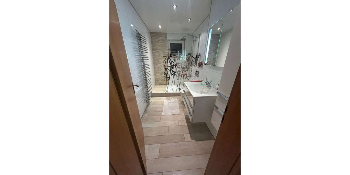Etagenwohnung Mülheim an der Ruhr Rechtsruhr-Nord - 4 Zimmer, 90 m&sup2;, 309.000&euro; | Angebot:26615515