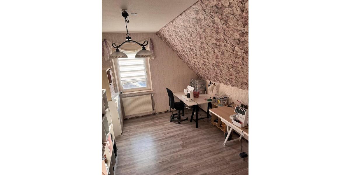 Reihenhaus Gladbeck Alt-Rentfort - 5.5 Zimmer, 131 m&sup2;, 215.000&euro; | Angebot:27131844