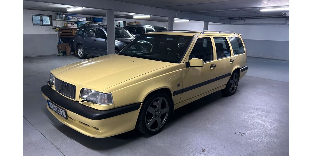 Volvo 850 218.700 km 34.999 &euro; Dortmund 44267