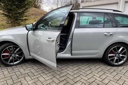 Skoda Octavia 46.800 km 21.500 &euro; Bochum 44805