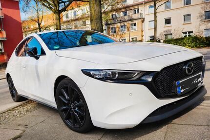 Mazda 3 90.000 km 18.700 &euro; Dortmund 44135