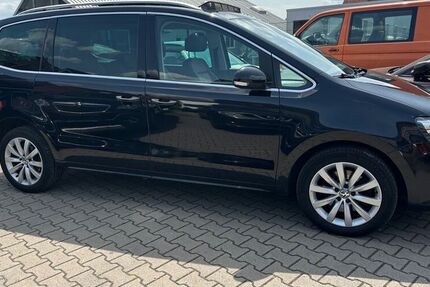 VW Sharan