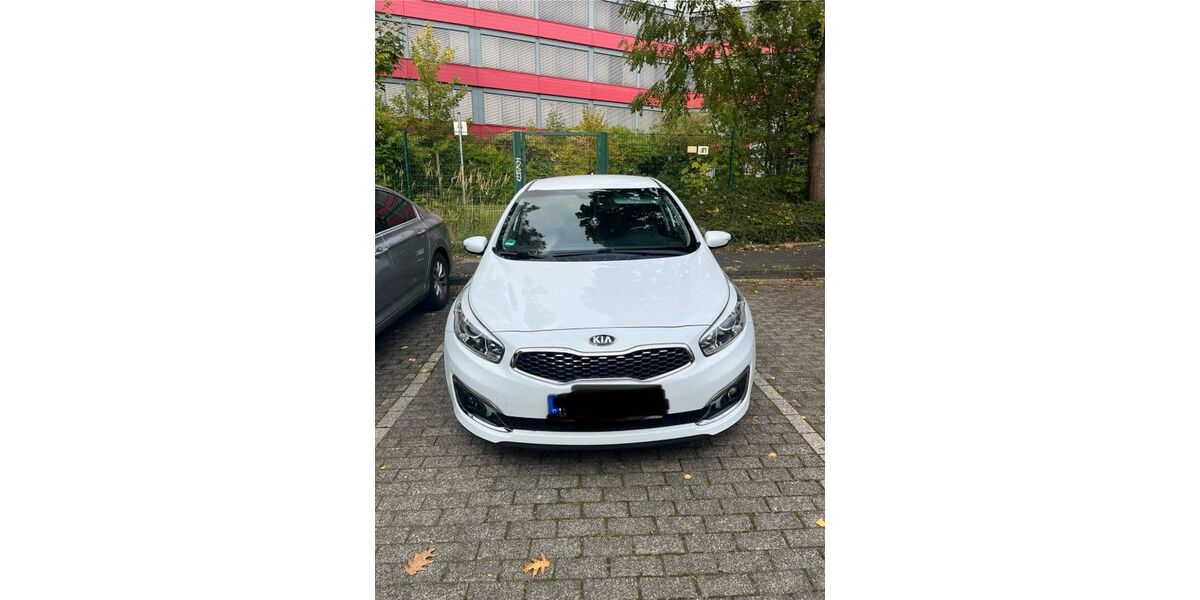Kia ceed / Ceed 123.200 km 10.000 &euro; Recklinghausen 45665