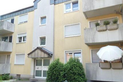 Schöne Erdgeschoss-Wohnung mit Balkon - wird demnächst komplett modernisiert zimmer