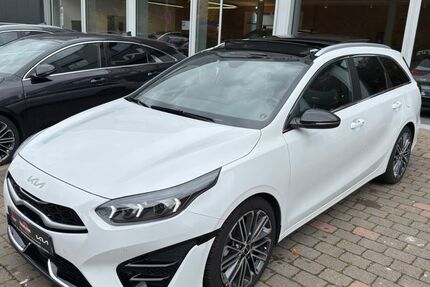 Kia ceed Sportswagon 6.079 km 30.490 &euro; Dorsten 46282