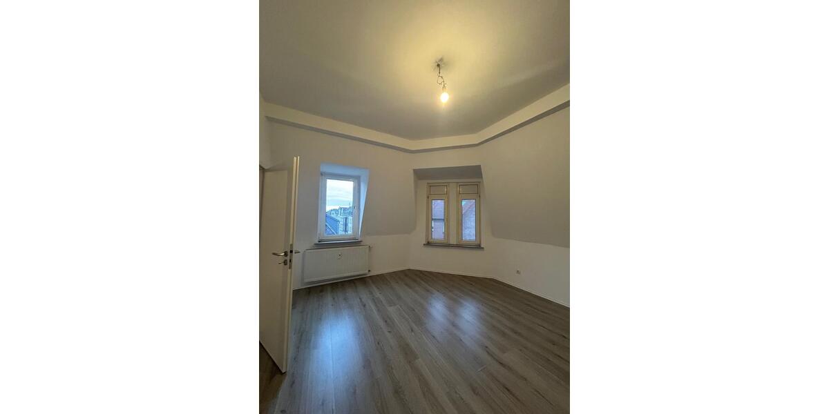Dachgeschoßwohnung Oberhausen - 2 Zimmer, 47 m&sup2;, 423&euro; | Angebot:25805464