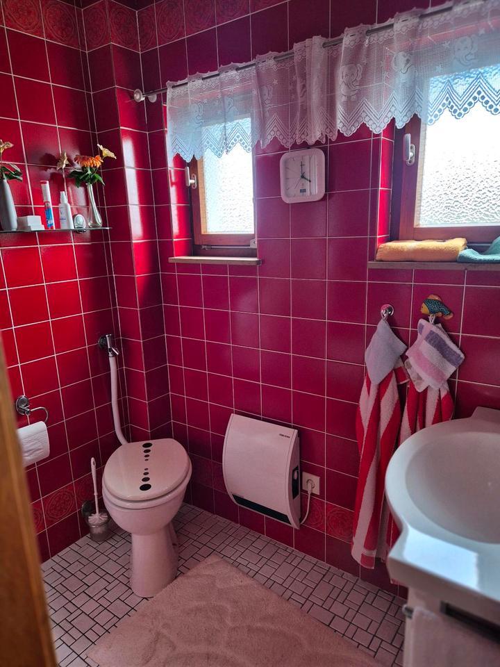 Wohnung im Zweifamilienhaus zu vermieten zimmer