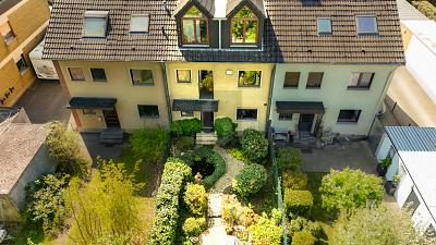PLATZWUNDER MIT GARTENIDYLLE & KAMIN-CHARME - Haus Dortmund Mengede | Angebot:26788040