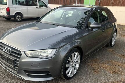 Audi A3 128.000 km 13.800 € Bottrop 46238