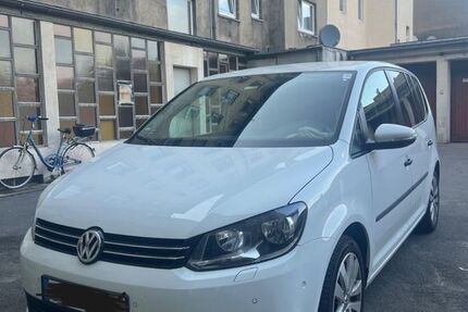 VW Touran 228.000 km 7.600 € Gelsenkirchen 45891