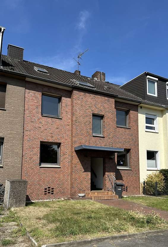 Haus zum Kaufen in Recklinghausen 329.000 € 178.68 m² 8 zimmer