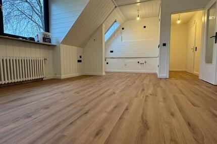 Modernes 2-Zimmer Wohlfühl-Zuhause im ruhigen Dachgeschoss 2 zimmer