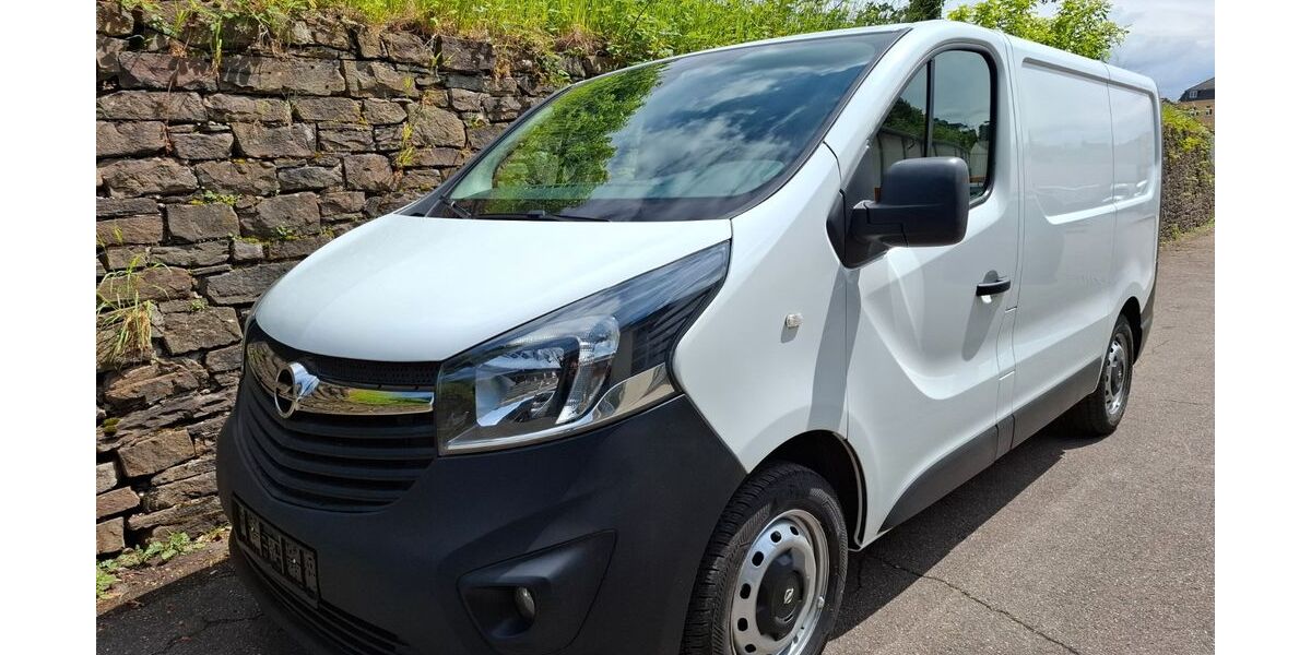 Opel Vivaro 89.000 km 14.700 &euro; Mülheim an der Ruhr 45481