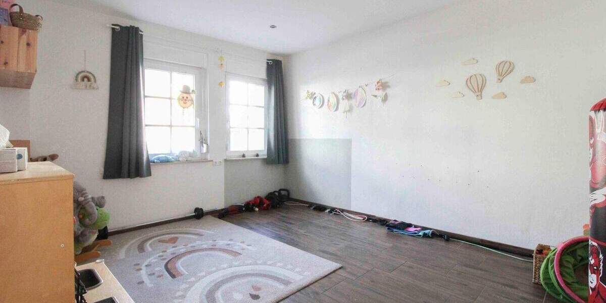 Doppelhaushälfte Gelsenkirchen Hassel - 1 Zimmer, 420 m&sup2;, 699.000&euro; | Angebot:25072815