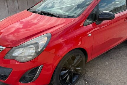 Opel Corsa 154.000 km 2.999 &euro; Essen 45355