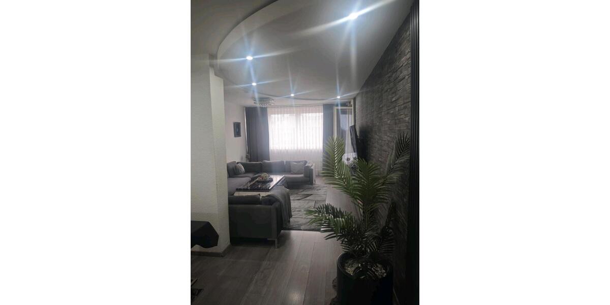 Etagenwohnung Bochum Laer - 3.5 Zimmer, 80 m&sup2;, 750&euro; | Angebot:25221218