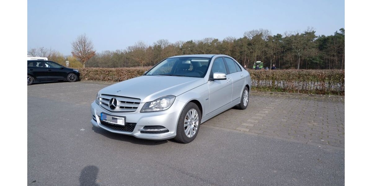 Mercedes-Benz C 200 124.769 km 12.750 &euro; Olfen 59399