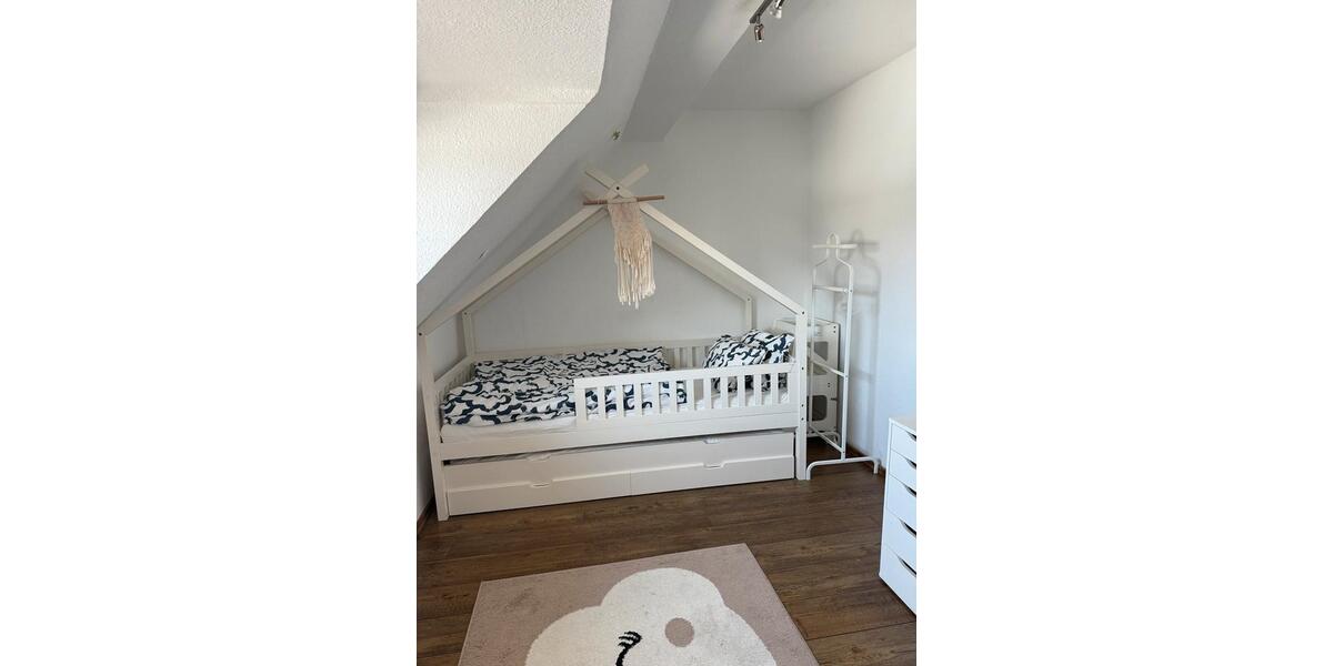 Dachgeschoßwohnung Essen Frillendorf - 2.5 Zimmer, 60 m&sup2;, 720&euro; | Angebot:24996965