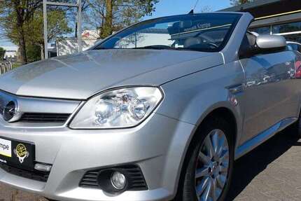 Opel Tigra 183.000 km 3.480 &euro; Selm 59379