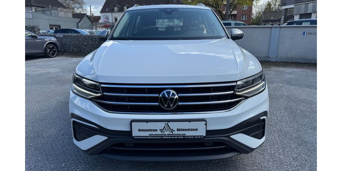 VW Tiguan 113.000 km 26.899 &euro; Mülheim / Ruhr 45473