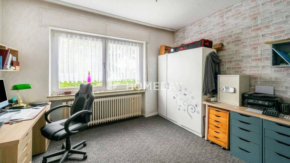 Charmantes Einfamilienhaus mit großzügigem Grundstück und vielfältigen Nutzungsmöglichkeiten 8 zimmer