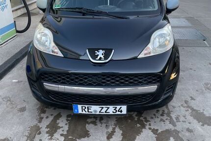 Peugeot 107 137.600 km 1.990 &euro; Recklinghausen 45661