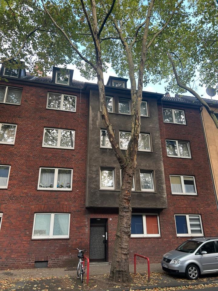 ETW mit 2,5 Zimmer in Lirich zu verkaufen zimmer