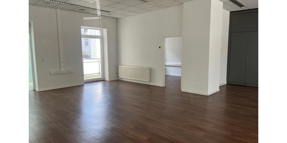 Gewerbeobjekt Essen Stadtbezirk VIII - 1.300&euro; | Angebot:26331170