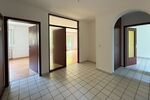 Provisionsfrei* Mehrfamilienhaus, 4 WE in Top Lage, EG 93 qm mit Garten u. Garage frei