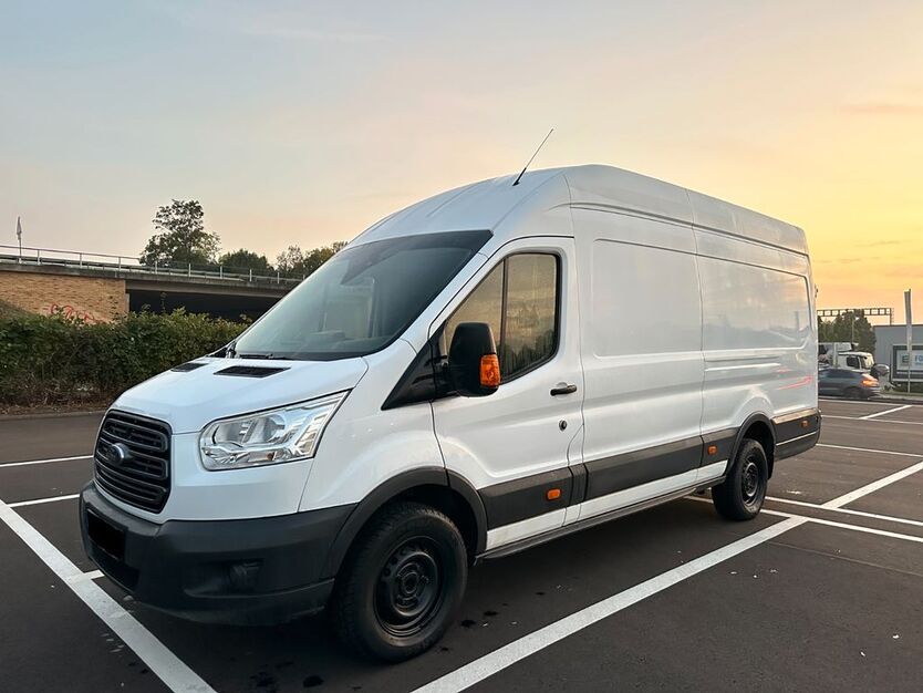 Ford Transit 209.000 km 9.999 € Bochum 44809