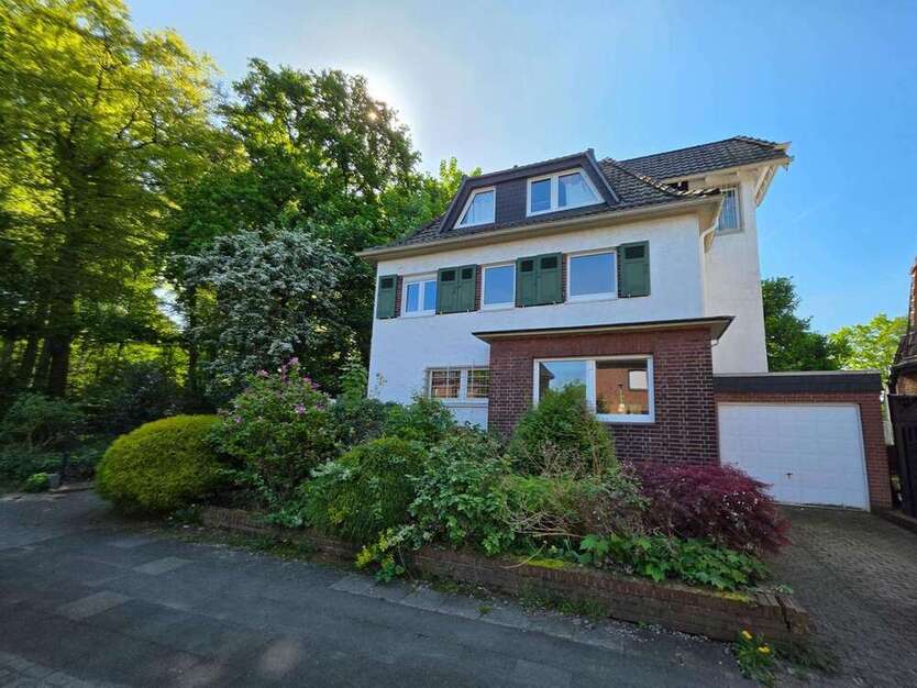 Haus zum Kaufen in Oberhausen 560.000 € 151 m²